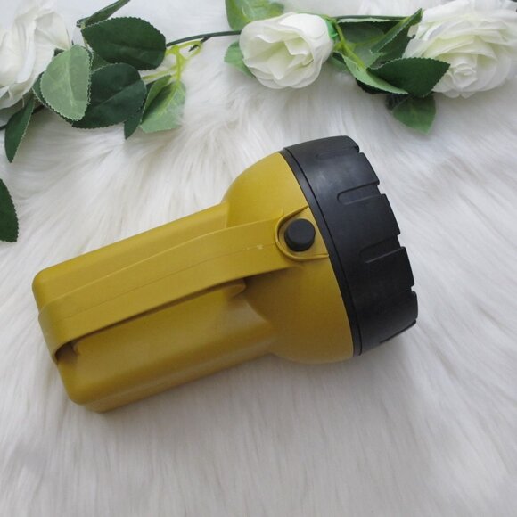 3/$15 Simple Camping Lantern Flashlight Handheld - Picture 2 of 10